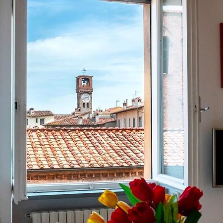 Luxury Flat In Town - Lucca City Center Bagian luar foto
