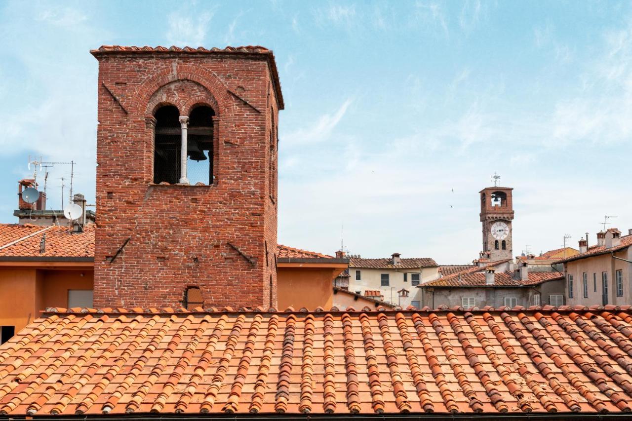 Luxury Flat In Town - Lucca City Center Bagian luar foto